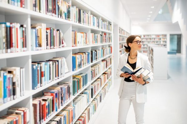 10 Consideraciones Sobre El Futuro De La Biblioteca